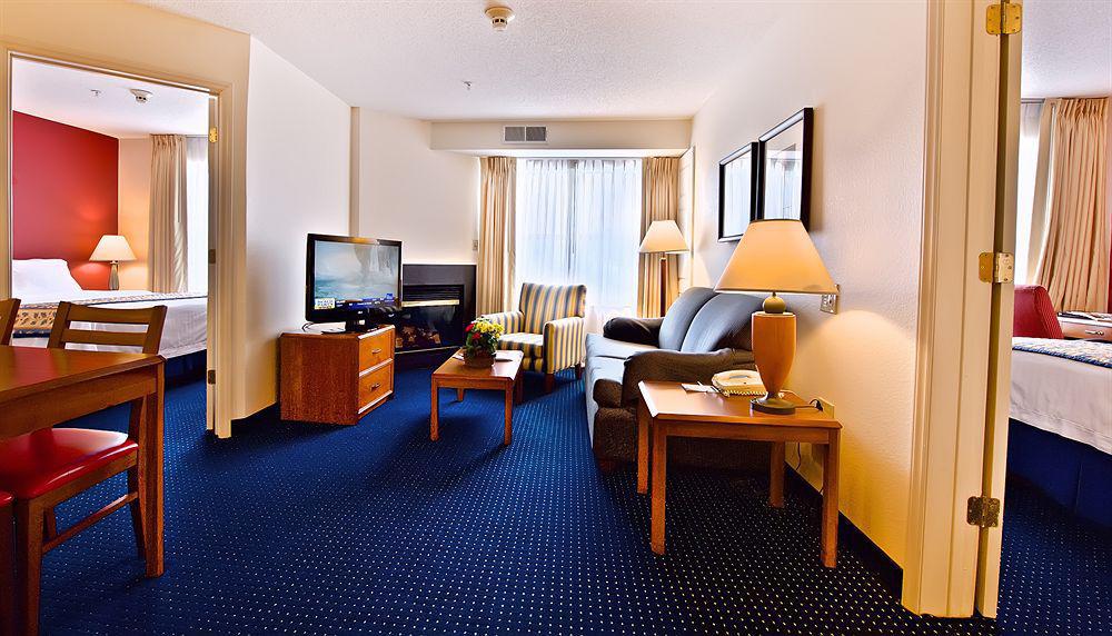 Residence Inn By Marriott Wilmington Landfall Dış mekan fotoğraf